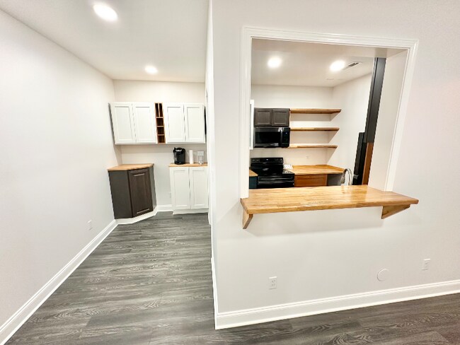 Foto del edificio - 10390 Ivy Hollow Dr