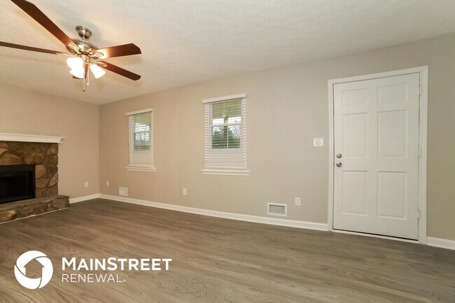 Foto del edificio - 91 Lost Meadows Dr