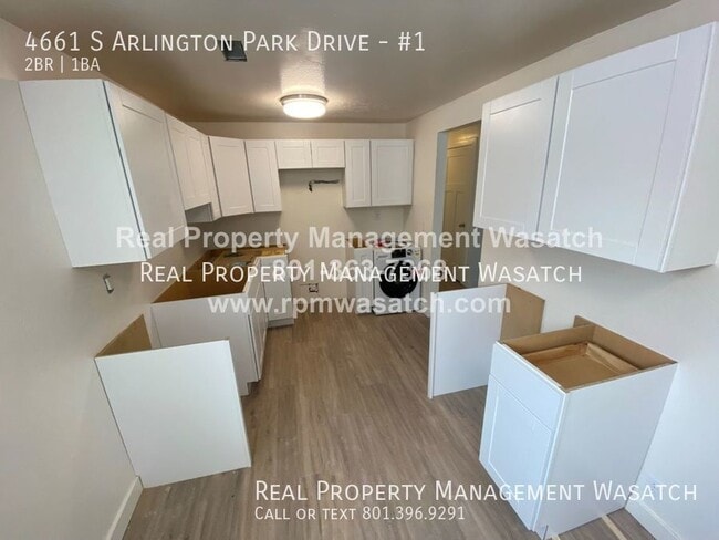 Building Photo - Newly Renovated 2 bed 1 bath Unit Availabl...