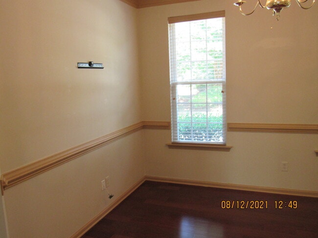 Building Photo - 2008 Silky Dogwood Trl