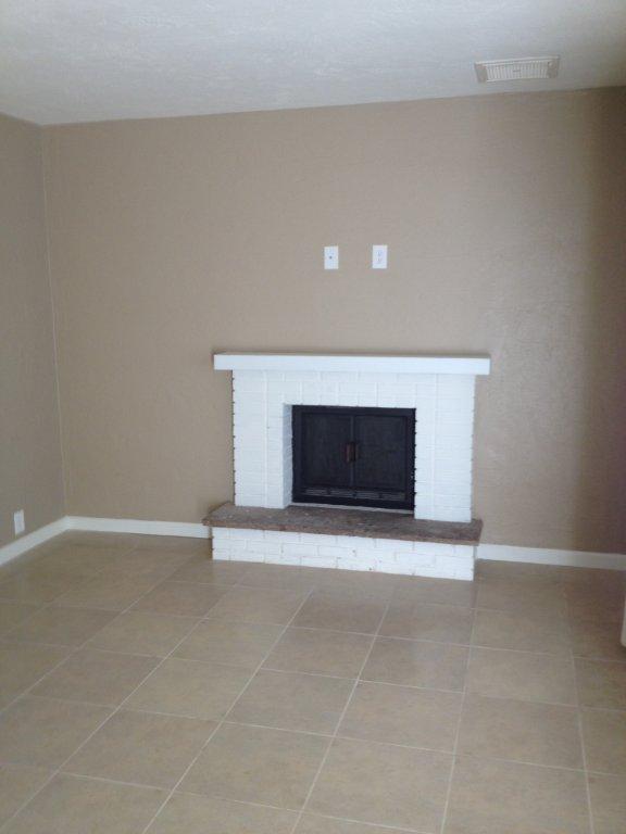 Foto del edificio - 2729 E Sheridan St