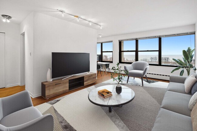 Foto del edificio - 3410 N Lake Shore Dr
