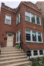 Building Photo - 5015 N Troy St