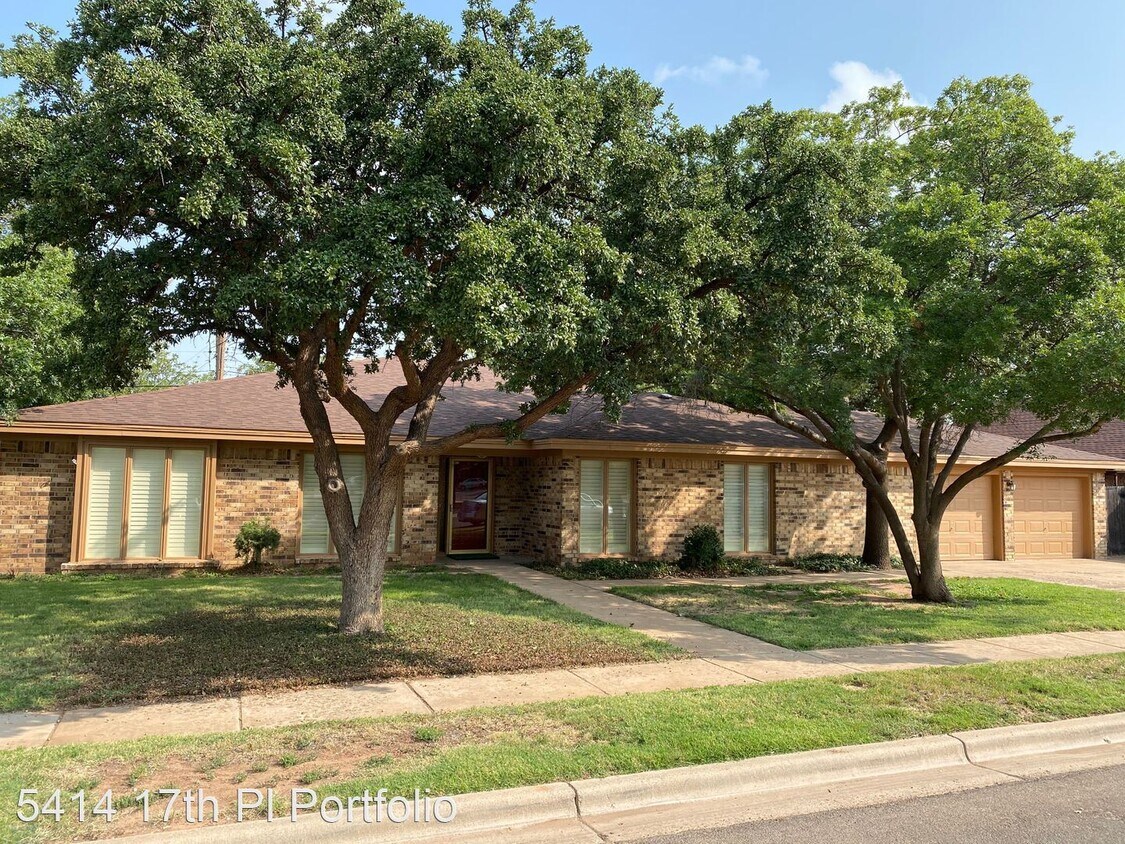 5 br, 2.5 bath House 5414 17th Pl House for Rent in Lubbock, TX