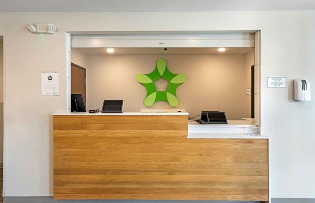 Building Photo - Furnished Studio-Orlando - Kissimmee