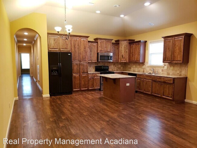 Building Photo - 3 br, 2 bath House - 323 chimney rock
