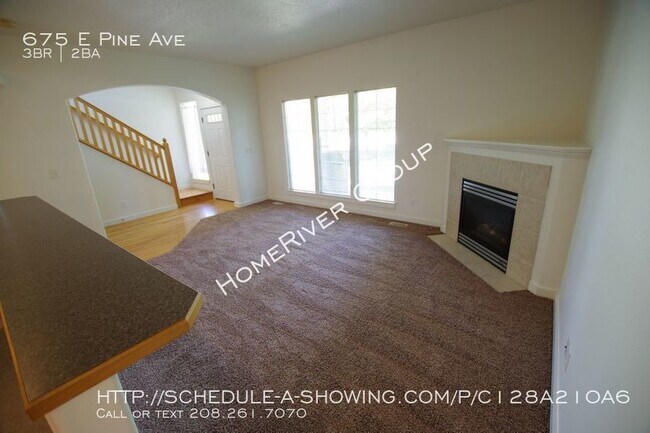 Building Photo - 675 E Pine Ave