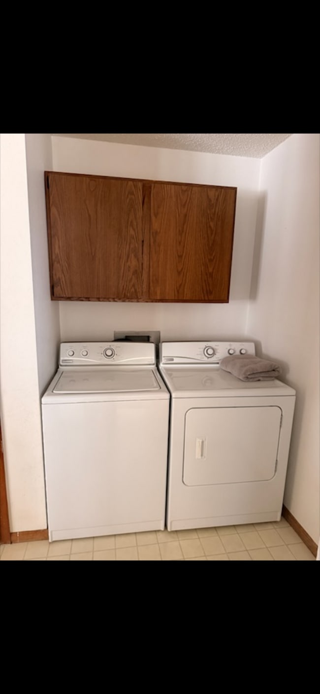 Building Photo - 3103 Covent Garden St S