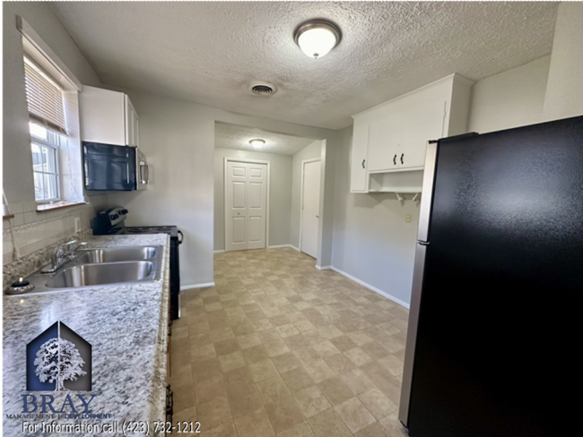 Foto del edificio - 2BR Kingsport Cottage