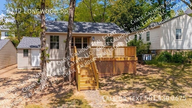 Foto del edificio - 6712 Longwood Rd