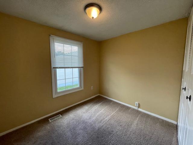 Foto del edificio - 105 Long Meadow Ct