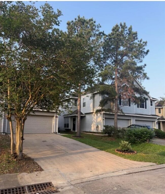 Foto del edificio - 16847 Carrollton Creek Ln