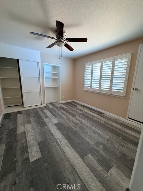 Foto del edificio - 8857 Pierce Dr