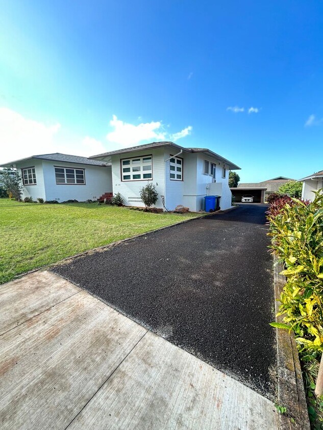 99135135 Kealakaha Dr, Aiea, HI 96701 House Rental in Aiea, HI