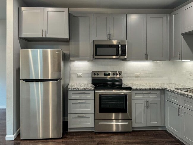 Building Photo - 4937 Ambient Dr