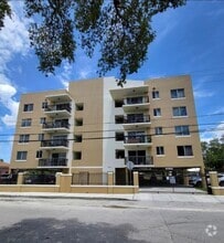 Building Photo - 2647 NW 25th Ave