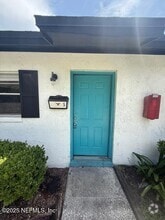Building Photo - 1529 Pullen Rd