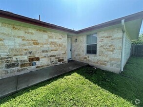 Building Photo - 245 Marvin Cove