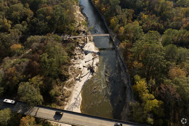 Byram Swinging Bridge: Historic marvel over Pearl River, offering captivating views.