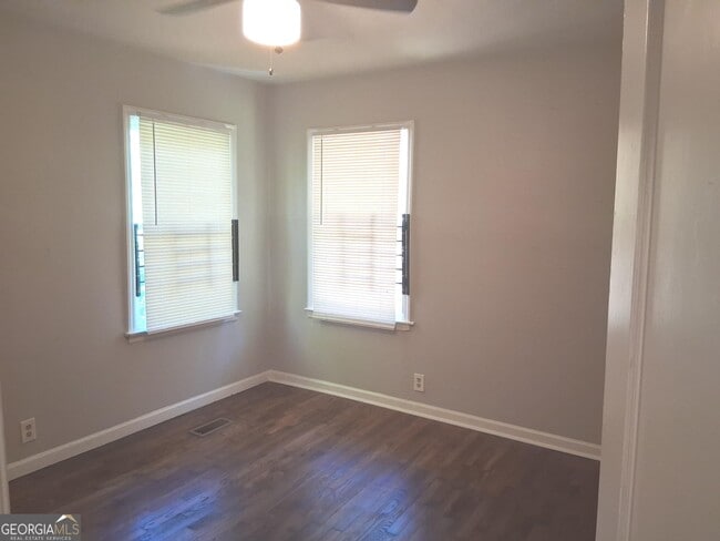 Foto del edificio - 2078 E Lilac Ln