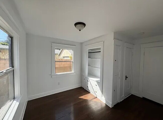 Foto del edificio - 1620 N Ave 45