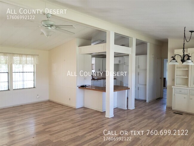 Building Photo - 73290 San Carlos Dr