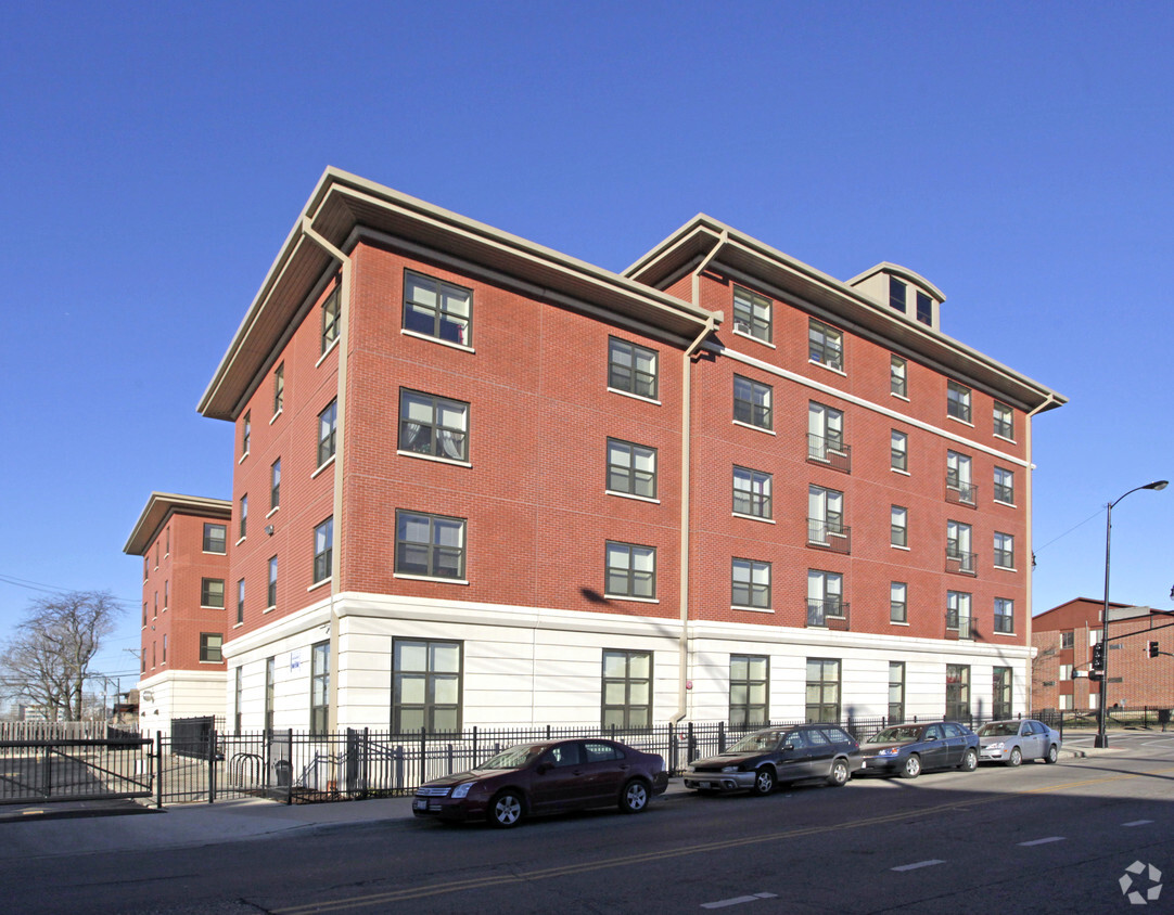 Building Photo - Roosevelt Place Senior Apartments