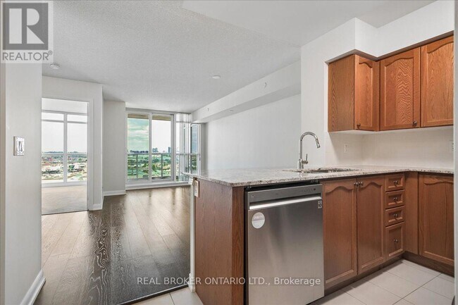 Photo du bâtiment - 205 Sherway Gardens Rd