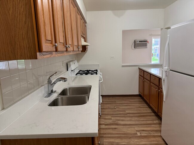 Foto del edificio - 480 Pleasant Run Dr