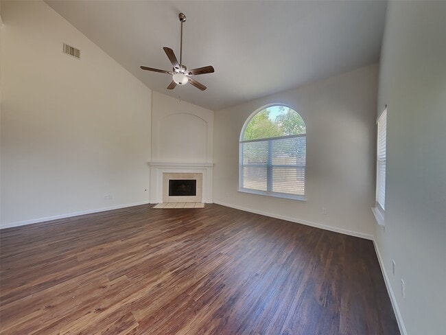 Foto del edificio - 32403 Angler Park