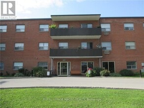 Building Photo - 485-485 Thorold Rd
