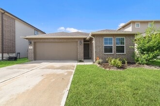 Building Photo - 906 Pismo Ln