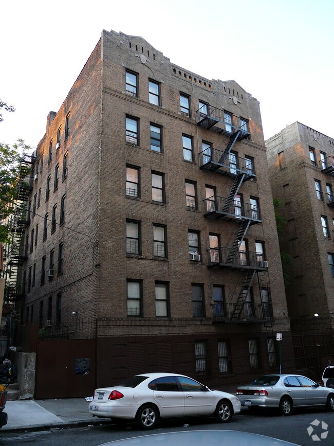 183191 W Burnside Ave, Bronx, NY 10453 Apartments Bronx, NY