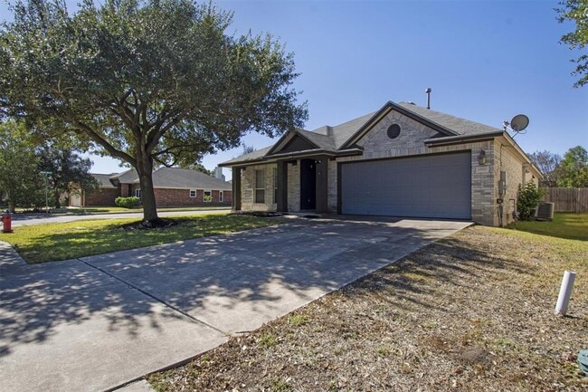 Foto del edificio - 3300 Winding Shore Ln