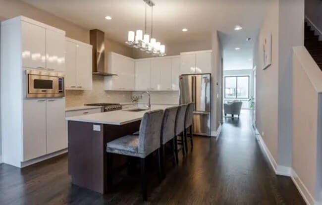 Foto del edificio - 1618 N Bosworth Ave