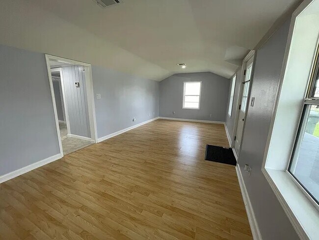 Foto del edificio - 5369 Munson Hwy