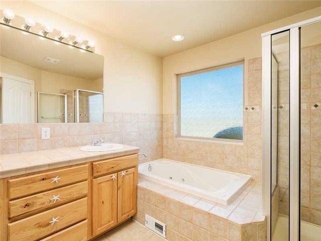 Building Photo - 4205 Valley Canyon Ranch Rd