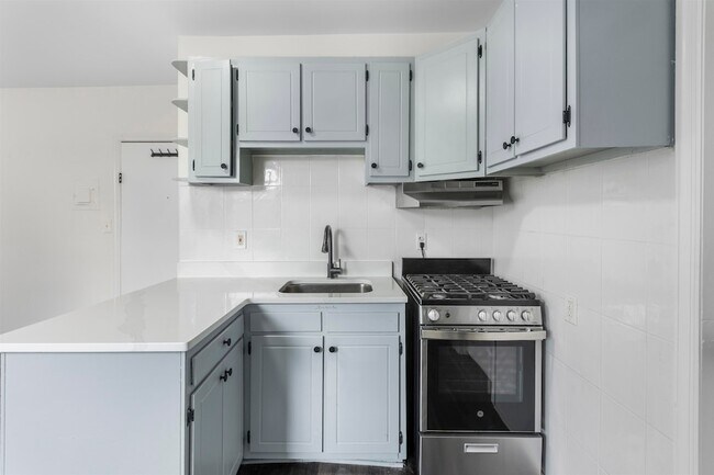 Foto del edificio - 676 Chestnut St