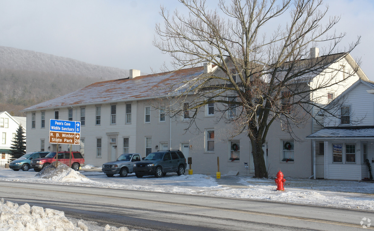 Building Photo - 236 N Pennsylvania Ave