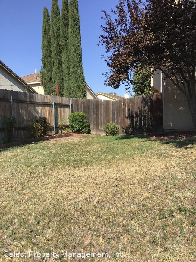 4 br, 3 bath House 2109 Buck River Street House Rental in Yuba City