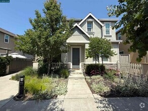 Building Photo - 221 Southpark Ct