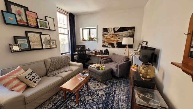 Foto del edificio - 985 Lexington Ave