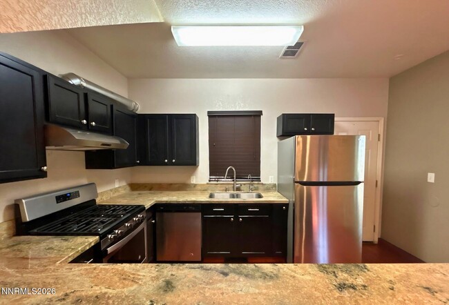 Foto del edificio - 1319 Powell Ln