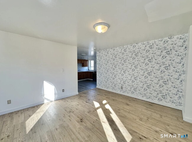 Building Photo - 67 6th St