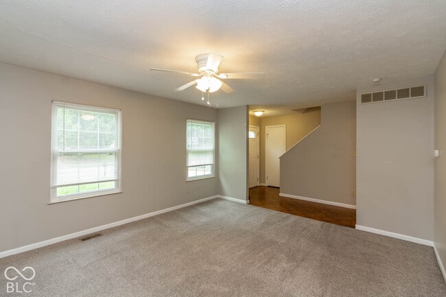 Building Photo - 8234 Ontario Ln
