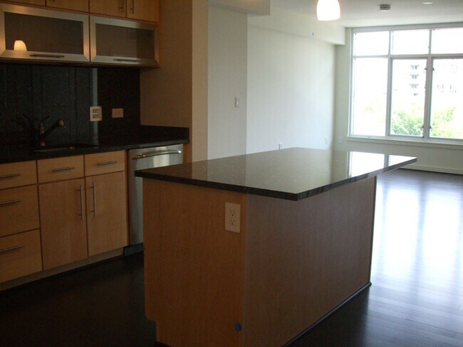 Foto del edificio - 1025 1st St SE