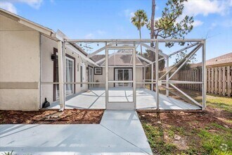 Building Photo - 1329 Periwinkle Pl