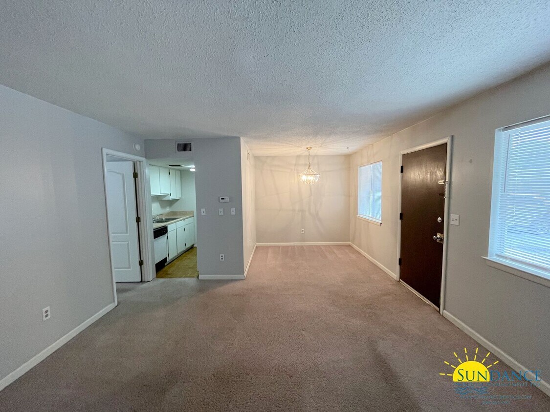 Primary Photo - 1 Bedroom Ground Floor Unit in Niceville!