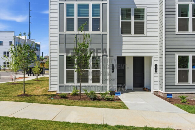 Photo - 110 Zola Aly Townhome