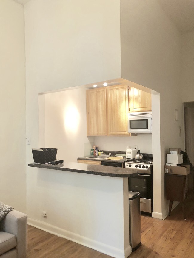 Foto del edificio - 34 W 83rd St